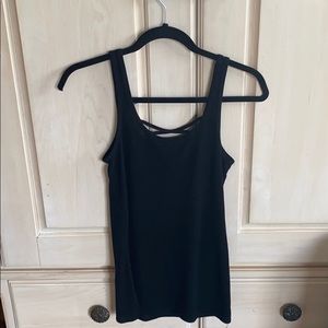 🌙Black Tank with criss cross in front
